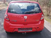 Gebraucht Dacia Sandero 75 PS (55 kW) 2009 Rot Kleinwagen