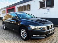 Gebraucht VW Passat R 150 PS (110 kW) 2019 Grau Kombi