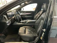 Gebraucht BMW 750e Performance 489 PS (359 kW) 2023 Schwarz Limousine
