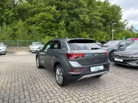Neu VW T-Roc Goal 150 PS (110 kW) 2025 Indiumgrau metallic SUV