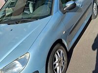 Gebraucht Peugeot 206 75 PS (55 kW) 2004 Blau Kleinwagen