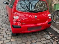 Second-hand Renault Twingo 58 CP (42 kW) 2009 Roșu Hatchback
