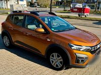 Gebraucht Dacia Sandero Expression 91 PS (66 kW) 2023 Orange Limousine