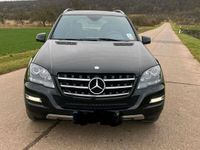 gebraucht Mercedes ML300 (8-Fach bereift)