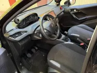 Gebraucht Peugeot 208 82 PS (60 kW) 2016 Schwarz Kleinwagen
