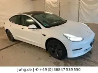 Käytetty Tesla Model 3 324 kW (441 HP) 2022 Valkoinen Sedan