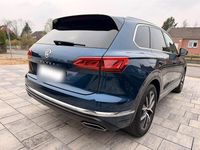 Gebraucht VW Touareg 231 PS (169 kW) 2019 Blau SUV