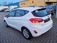 Gebraucht Ford Fiesta 101 PS (74 kW) 2020 Frostweiß Kleinwagen