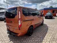 Gebraucht Ford Transit Custom 170 PS (125 kW) 2020 Hokkaidoorange metallic Kombi
