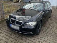 Gebraucht BMW 320 170 PS (125 kW) 2007 Schwarz Kombi