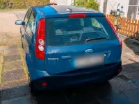 Gebraucht Ford Fiesta 60 PS (44 kW) 2008 Blau Kleinwagen