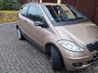 Gebraucht Mercedes A150 Classic 95 PS (69 kW) 2007 Gold Limousine