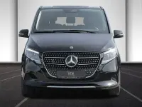 Gebraucht Mercedes V300 Avantgarde 237 PS (174 kW) 2025 Schwarz Van / Kleinbus
