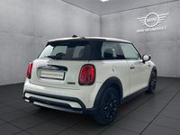 Gebraucht Mini Cooper 136 PS (100 kW) 2023 Nanuq white Kleinwagen