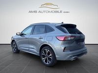 Gebraucht Ford Kuga ST-Line X 224 PS (164 kW) 2022 Solar silver SUV