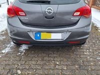 Gebraucht Opel Astra S 101 PS (74 kW) 2012 Grau Limousine