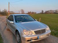 Gebraucht Mercedes C180 128 PS (94 kW) 2001 Silber Limousine
