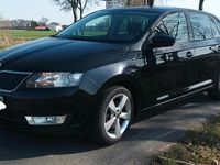 Gebraucht Skoda Rapid 105 PS (77 kW) 2013 Schwarz Limousine