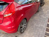 Gebraucht Ford Fiesta 120 PS (88 kW) 2009 Violet Kleinwagen