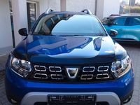 Używany Dacia Duster Celebration 150 KM (110 kW) 2020 Niebieski SUV