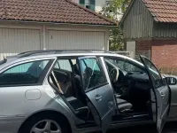 Second-hand Mercedes C220 Avantgarde 143 CP (105 kW) 2001 Argintiu Break