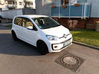 Second-hand VW up! 60 CP (44 kW) 2019 Alb Hatchback