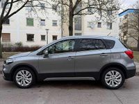 Usado Suzuki SX4 Comfort 140 HP (102 kW) 2017 Cinzento Sedan