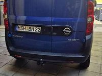 Gebraucht Opel Combo Edition 105 PS (77 kW) 2015 Blau Van / Kleinbus