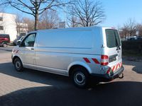 Second-hand VW T5 140 CP (102 kW) 2014 Argintiu Van