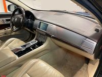 Gebraucht Jaguar XF 211 PS (155 kW) 2011 Schwarz Limousine