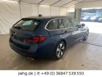 Gebraucht BMW 520 Sport Line 190 PS (139 kW) 2021 Phytonicblau (metallic) Kombi