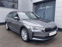 Neu Skoda Octavia Selection 150 PS (110 kW) 2025 Grau Kombi