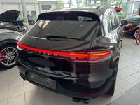 Gebraucht Porsche Macan 245 PS (180 kW) 2019 Schwarz SUV