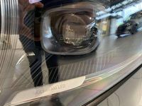 Gebraucht Mercedes V300 237 PS (174 kW) 2025 Grau Van / Kleinbus