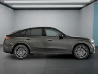 Gebraucht Mercedes GLC300 269 PS (197 kW) 2024 Grau SUV