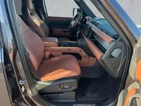 Neu Land Rover Defender 635 PS (467 kW) 2025 Charente grey (grau) SUV