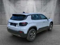 Neu Jeep Avenger 110 PS (80 kW) 2025 Volcano SUV