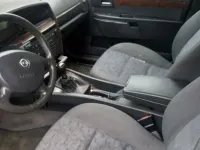 Używany Opel Omega 144 KM (105 kW) 2000 Srebrny Sedan/Limuzyna