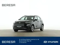 Gebraucht Hyundai Kona Select 100 kW (136 PS) 2023 Schwarz SUV