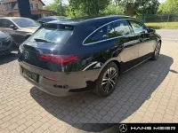 Gebraucht Mercedes CLA200 Shooting Brake 163 PS (119 kW) 2025 Unilack nachtschwarz Kombi