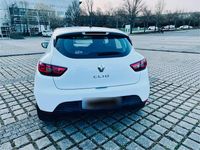 Gebraucht Renault Clio IV 73 PS (53 kW) 2015 Weiß Kleinwagen