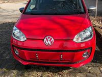Second-hand VW up! Edition 75 CP (55 kW) 2014 Roșu Hatchback