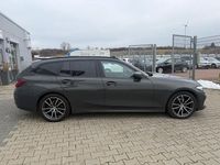 Gebraucht BMW 320 Performance 190 PS (139 kW) 2022 Grau Kombi
