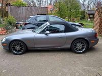 Second-hand Mazda MX5 110 CP (80 kW) 2004 Argintiu Cabrio