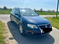 Usata VW Passat 101 CV (74 kW) 2009 Blu Station wagon