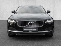 Second-hand Volvo V90 Core 253 CP (186 kW) 2025 Negru Break