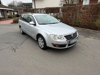 Gebraucht VW Passat 115 PS (84 kW) 2007 Orange Kombi