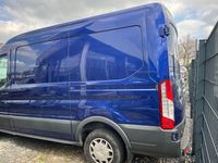 Second-hand Ford Transit 131 CP (96 kW) 2016 Albastru Monovolum