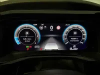 Gebraucht VW Multivan Goal 150 PS (110 kW) 2025 Rot Van / Kleinbus