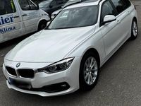 Gebraucht BMW 320 Advantage 190 PS (139 kW) 2019 Weiß Kombi